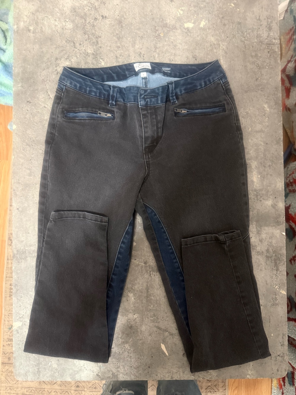 S & Co Women’s Size 8 Skinny Mid Rise Black Indigo Colorblock Jeans Zip Pockets